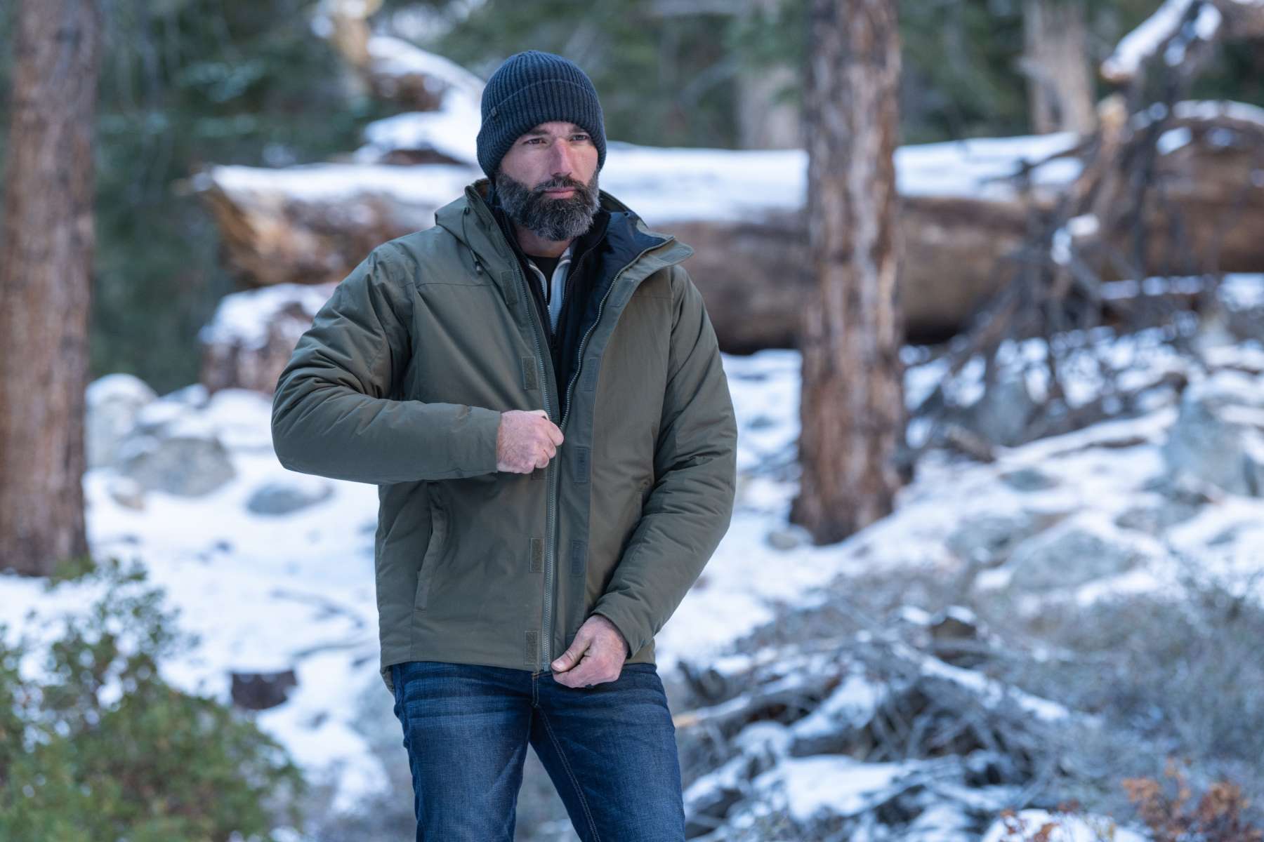 The importance of Mastering "Layering your clothing when outdoors to stay warm". - 4elementsclothing