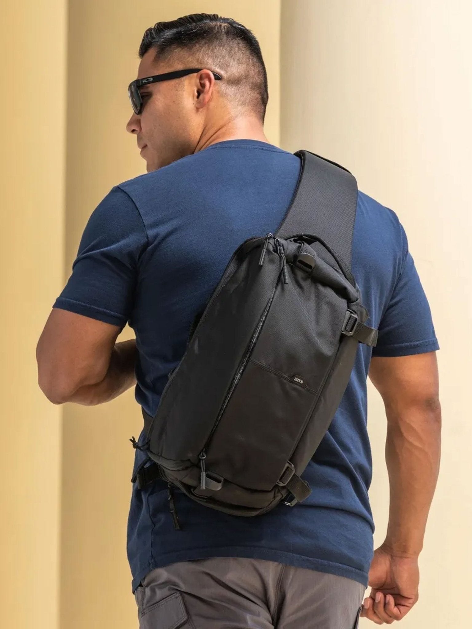 5.11 Tactical - LVC10 Utility Sling Pack 13L - CCW compartment 5.11 Tactical