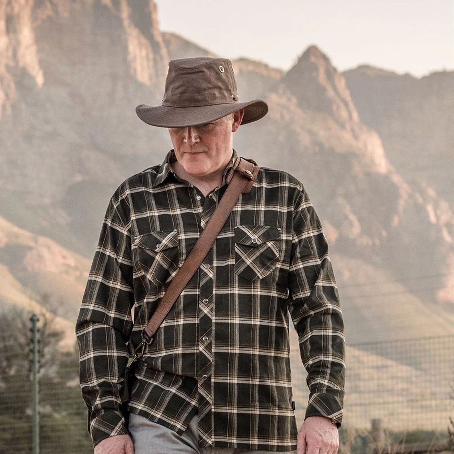 Mens tilley hats, beanie and Bucket hat all headwear 4 elements clothing uk