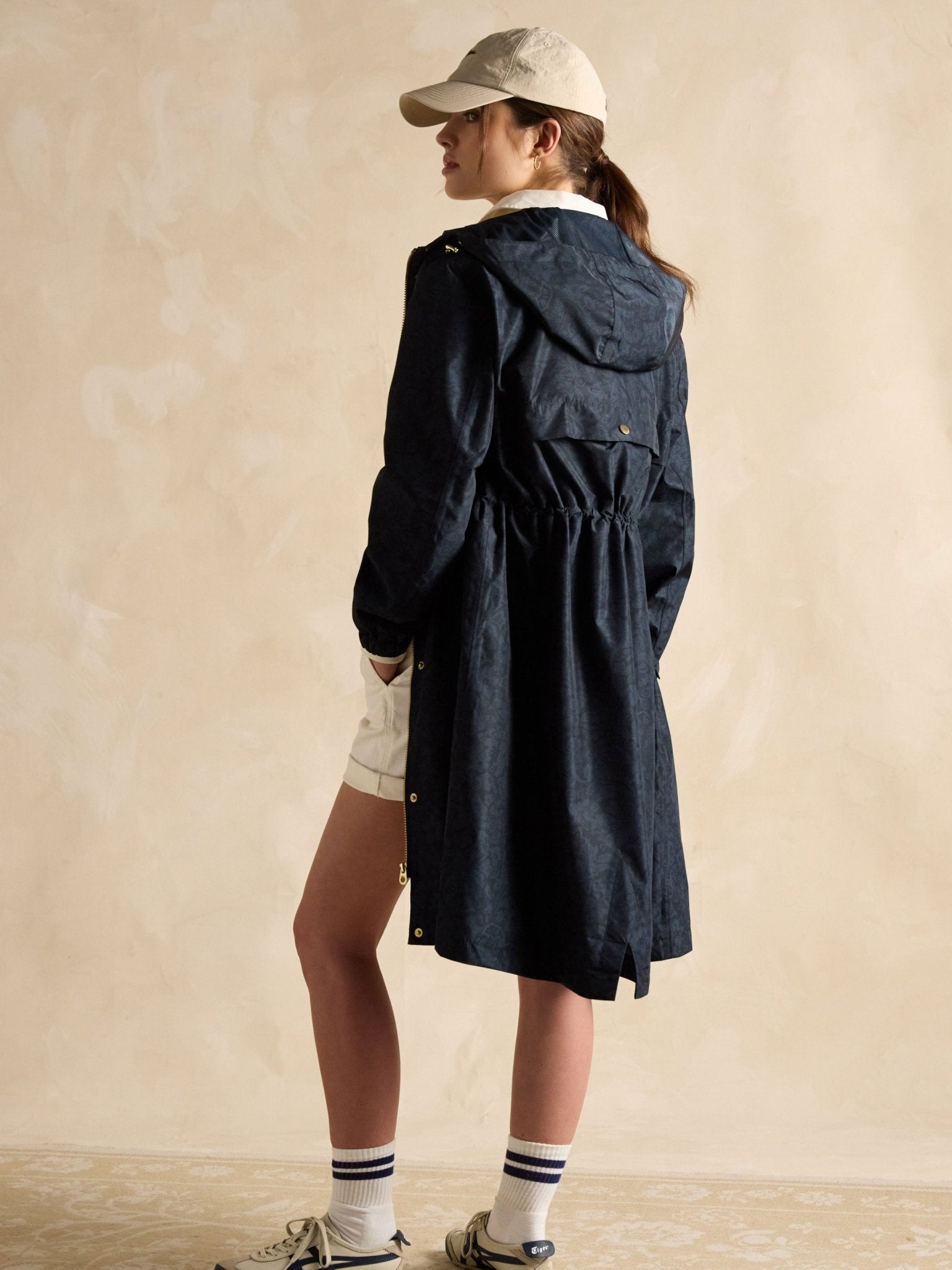 Joules - Joules Womens Holkham Waterproof Packable Raincoat With Hood - Ladies