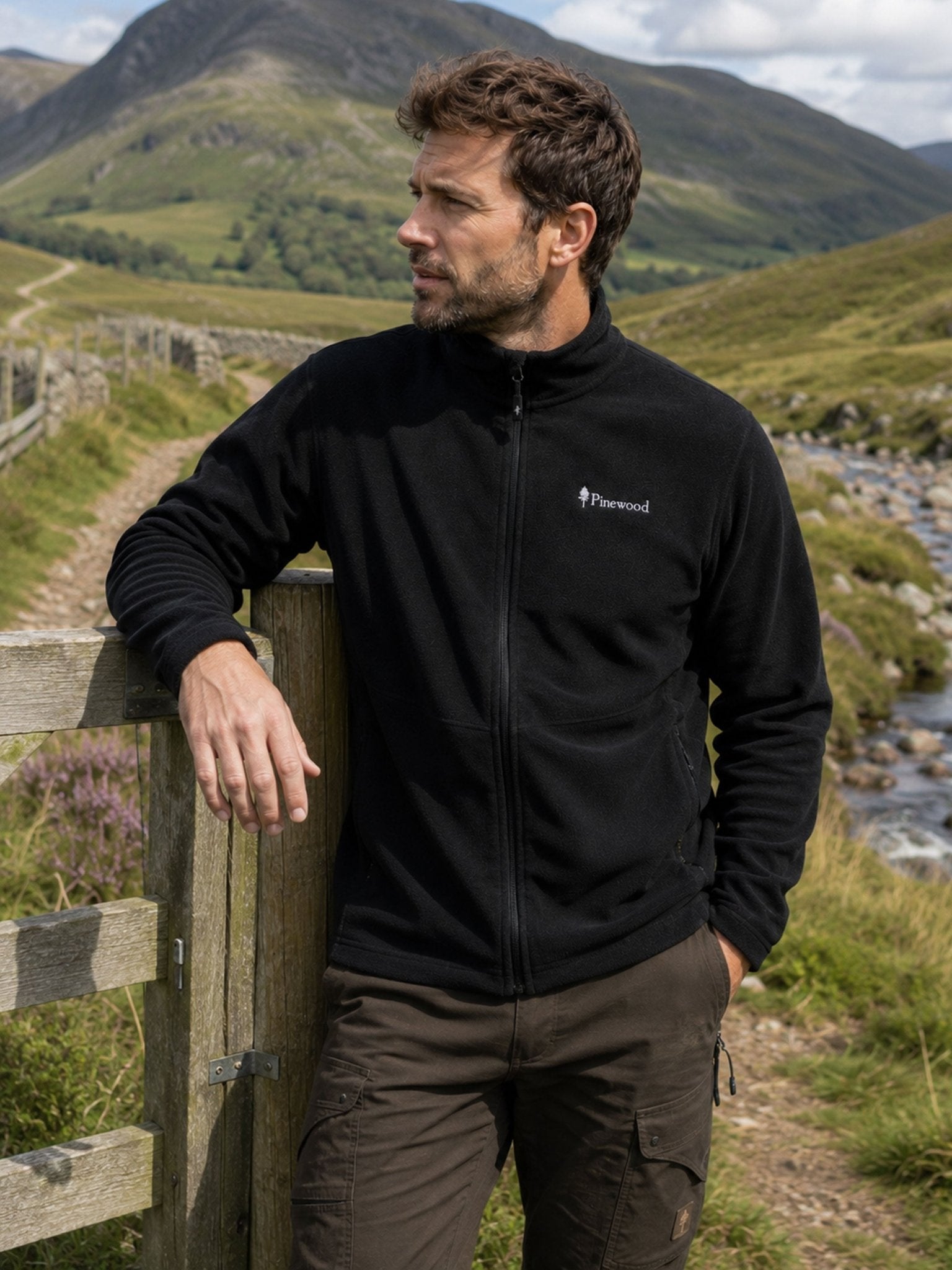 Pinewood Active Mens Fleece Jacket - Lightweight 180g - Durable and warm Pinewood Fleece & Gilet