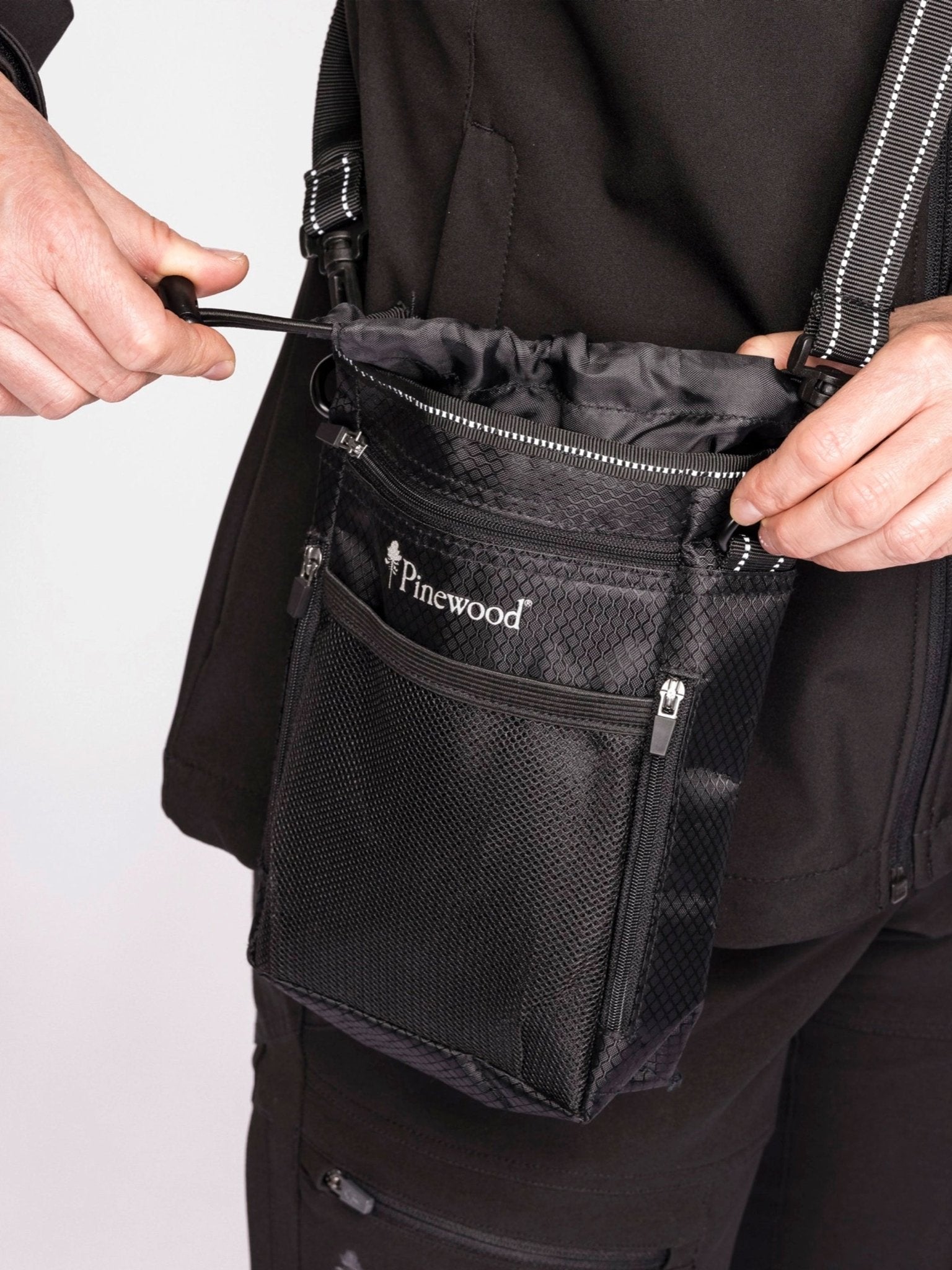 Pinewood - Pinewood Dog Sports Bag / Dog Training Bag / Treat Bag