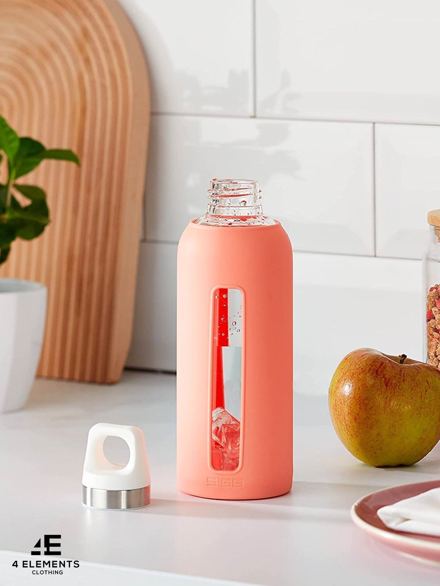 SIGG - Star Water Bottle, Leak - Proof Glass Bottle, Heat - Resistant with Silicone Case