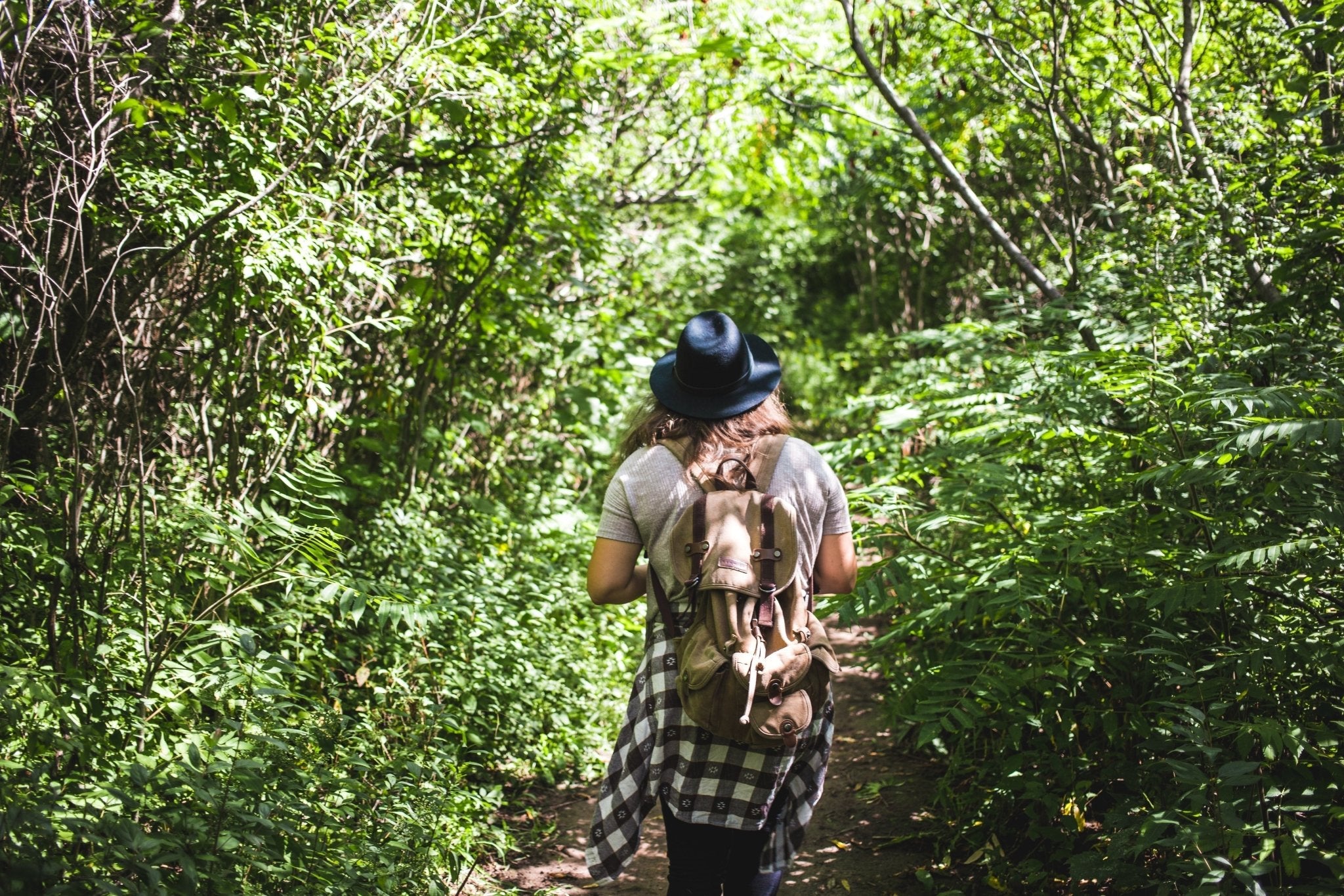 Discover the Best Hiking and Walking Trails in the UK: A Guide for Outdoor Enthusiasts - 4elementsclothing
