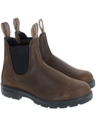 Blundstone 1609 Chelsea boots in antique brown waxed leather - pair side view