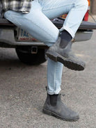 Blundstone 587 rustic black Chelsea boots worn with light jeans