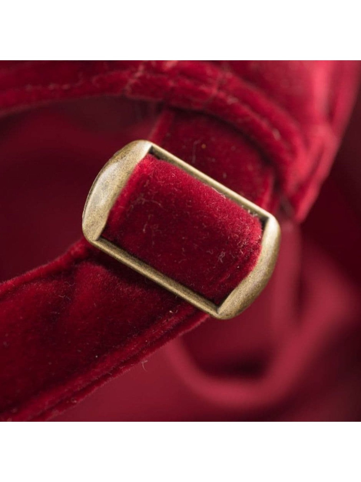 Craggi Ladies Red Velvet Newsboy Cap, Womens Cap one size CRAGGI Hats