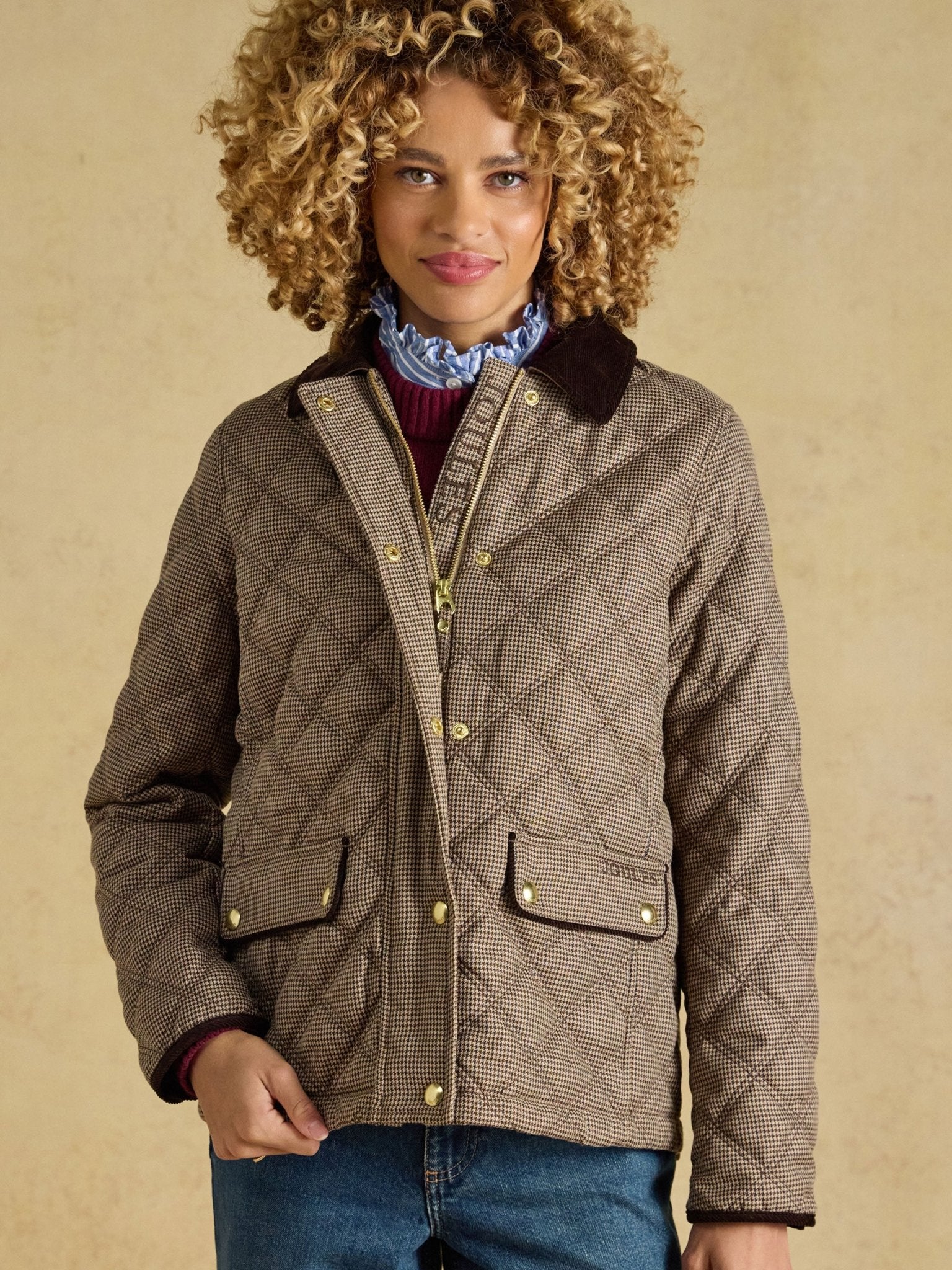 Joules Harrogate Ladies Showerproof Diamond Quilted Barn Jacket Joules Outerwear